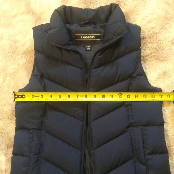 Women's Lands End Down Puffer Vest - Picture 5 of 6